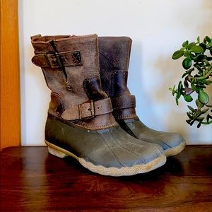Sperry Distressed Duck Boots